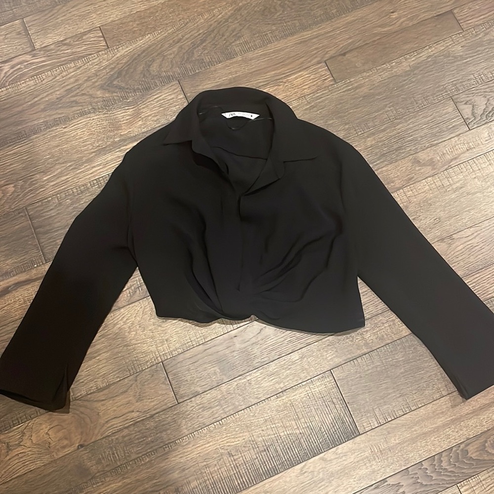 Cropped Zara top size medium